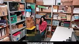 Sexy Black Teen Amethyst Banks Fucked by Security