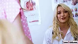 Two MILFs And Doctor Lick Blonde Cunt