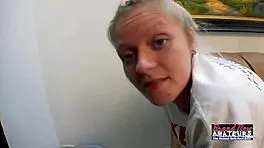 Horny Redhead Tongue Fucks Pussy For Birthday!