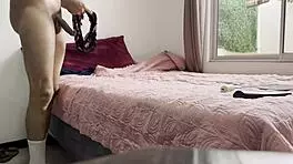 Me Espian En El Baño Y Cuando Me Masturbo Con Las Bragas De Mi Prima