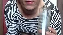 Bisexual crossdresser mark wright begs for piss in mouth while mate films