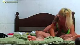 Hermoso Culo De Teen 18+ De 18 A�os