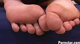 Teen naudia marie blows julian and gives him a footjob!