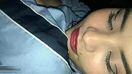 la hermanastra latina olvidó ponerse las bragas