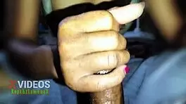 新印尼女仆自拍秀高超手活技巧超刺激