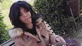 putalocura: la sexy española dayana acepta reto de torbe en pillada