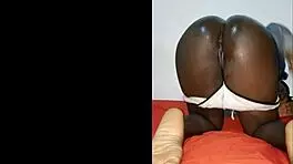 Just Another Naughty Hot Girl In The Bed Spreading My Ass Cheeks And Big Dildo Pussy Play Just For You Hun - Mastermeat1 Solamente