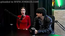 Curtia se exibir bem novinha a pandemia lan�ou mulheres no porn� contou pra m�e e quando vendeu seu primeiro nude - yastrixx watch on sheer red