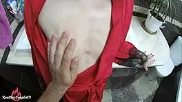 i seduce him and he fills my pussy with cum in bath 😘