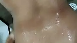 jovem casal filma porno amador em banheiro de hotel with huge cock deepthroat and creampie