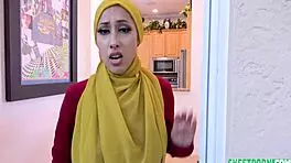 arabic babe kira perez, what do you want from your trainer?