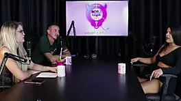 Blonde Teen Seeks Intense Experience With Trans In Swingers House Mansion Bear Fights.