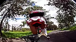 paseo en bicicleta mostrando bragas viejito queria coger cumshot