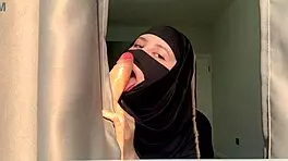 Slutty Muslim Deepthroat Teacher Moaning
