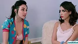 Teens Have A Lesbian Orgy And Lick Pussy!