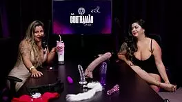 hey, she masturbated on the beach, never tried swingers but did threesome, loves spitting on tits 😈 - nathalia dias