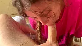 hottie girlfriend gives incredible blowjob