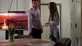 Smoking hot wife flashes neighbors teasingly.