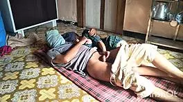 Fucking my sweet roommate in the kitchen 😏