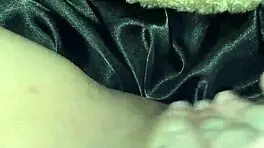 Arabian Snowwhite Masturbates Wet Pussy To Orgasm In Los Angeles Usa