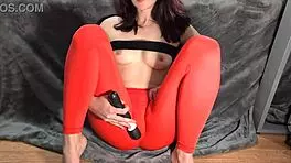 Babe cums before yoga with wand vibrator