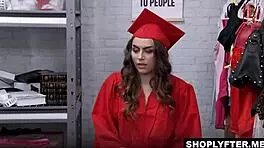 shoplifter selina bentz shows officer her deepthroat skills