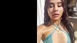 Veronica Gonzales screams in first time anal with big white cock!