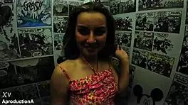 Hey, this eighteen teen is wetting her wet pussy outdoors in public sport toilet fetish feet 😏💦