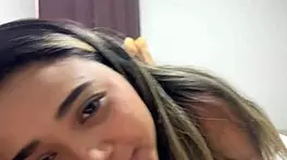 Deportista Me Da Unos Buenos Masajes Después Del Gimnasio