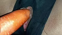 Feeling the intense pleasure of nasty cum-eating in this amateur session