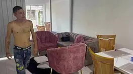 Encuentro A Mi Pequeña Hermanastra Con Mi Ropa Puesta Se La Quito Y La Follo Duro Hasta Correrse En Su Coño