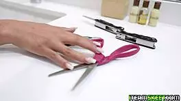 Does Rachel Rivers slobber the stud's big rod?