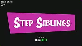 瘦拉丁妹玩具震动潮吹大爆发