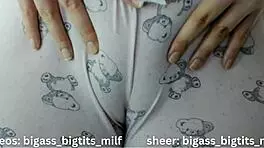 Colombian BBW spreads huge camel toe pussy lips for juicy tease