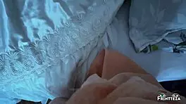 Stepmom Shares Bed With Studson For Deep Throatpie Action