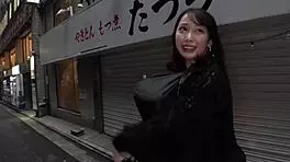 Top delivery girl instant sloppy blowjob back pounding 3P bliss