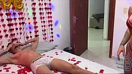 hot redheads fuckin the neighbor hard anal group lickin big tits.