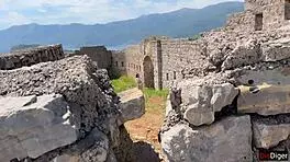 Girl can you help flash and jerk my cock to cum outdoors?