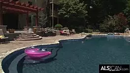 Hey, can slender brunette tamara jade finger her pussy to orgasm poolside?