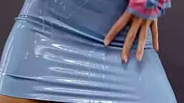 I'M RILEY DIVING INTO DOUBLE PENETRATION ECSTASY!