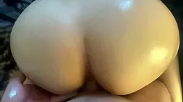 BIG OILED LATINA BUBBLE BUTT gets POUNDED hard from behind in homemade amateur action