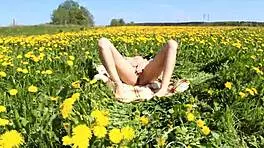 Whoa, stranger girl's casual blowjob ends with hot cum in mouth!