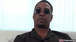 Petite latina fixed by black cock double penetration