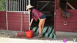 sweet ebony model teases with outdoor strip after steamy poses