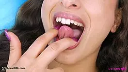 check out this radiant brunette showing off her sexy petite body on the sofa 😍👀