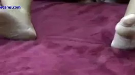 nerdy girl fingers her wet pussy on cam 😏🔥 bestnewcams