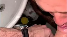 Hey, wanna assfuck me hard in the gym bathroom now?