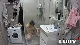 luuv beautiful alice shows off her shaved pussy and natural tits in voyeur shower routine!