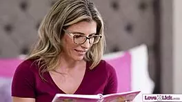 Stuck Milf Devours Pussy in Licking Frenzy Eat It All!