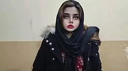 Horny Indian Girl Deepthroats Big Cock in Jungle Hindi